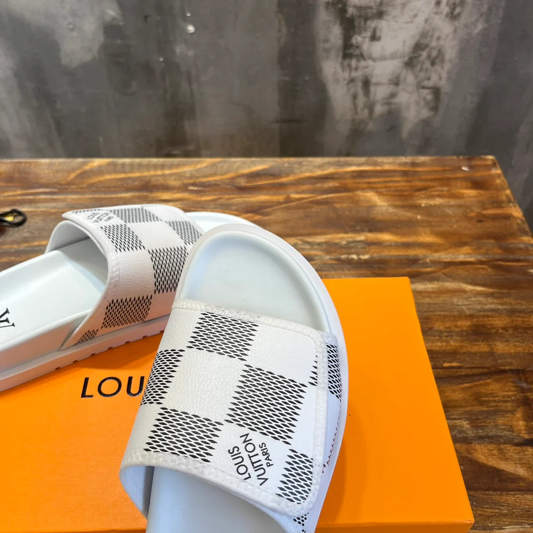 LV SANDAL