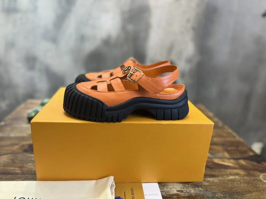 LV SANDAL