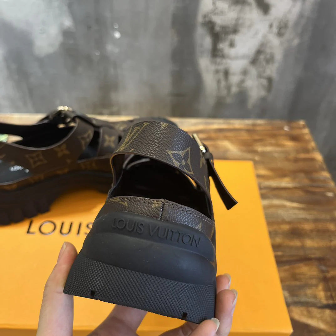 LV SANDAL