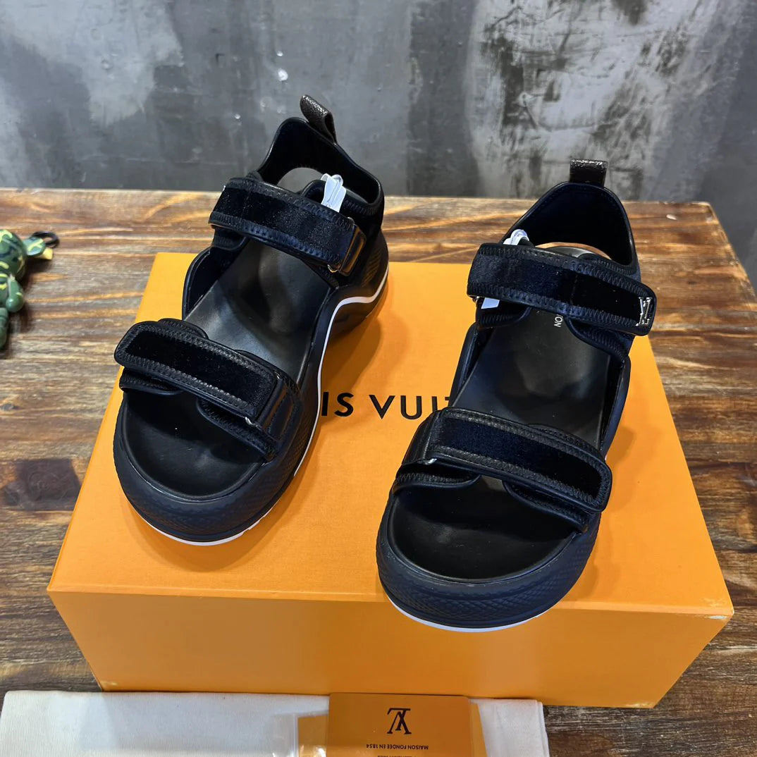 LV SANDAL