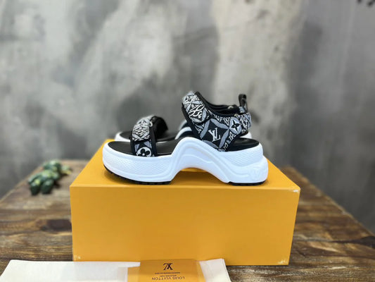LV SANDAL