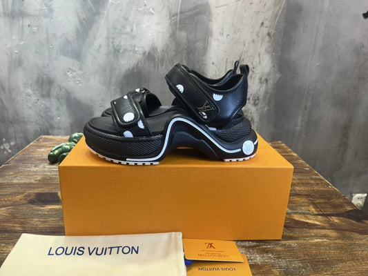LV SANDAL