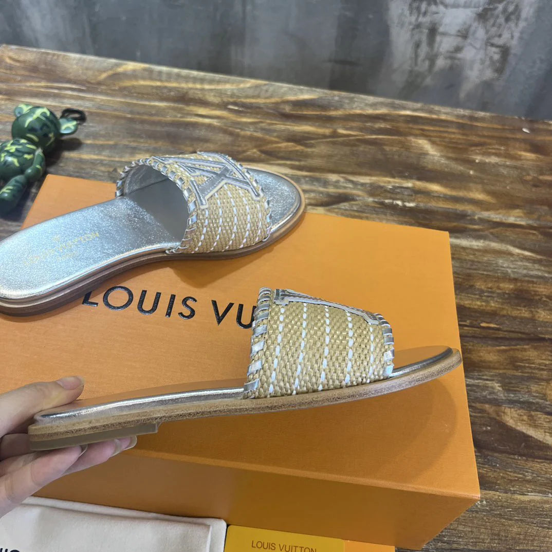 LV SANDAL