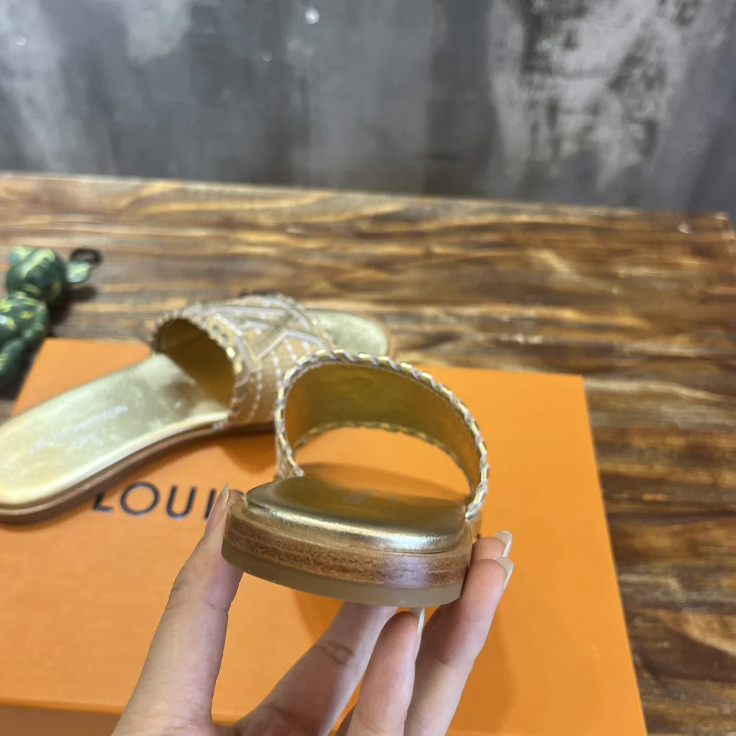 LV SANDAL