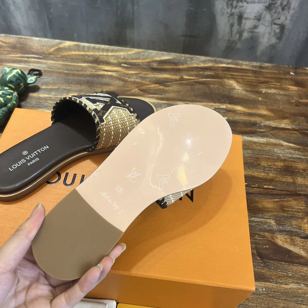 LV SANDAL