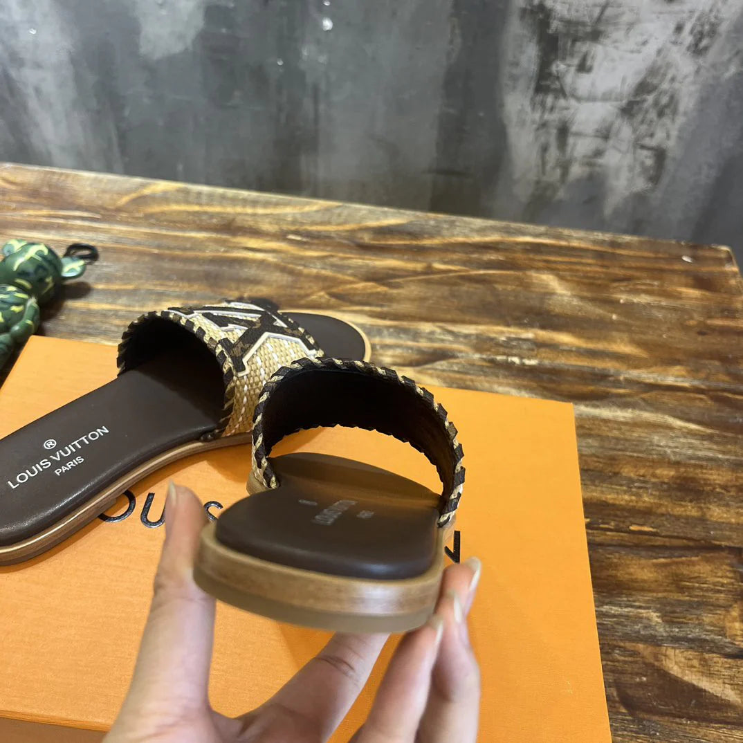LV SANDAL