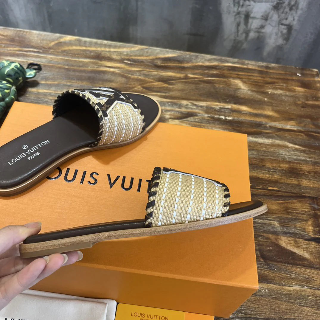 LV SANDAL