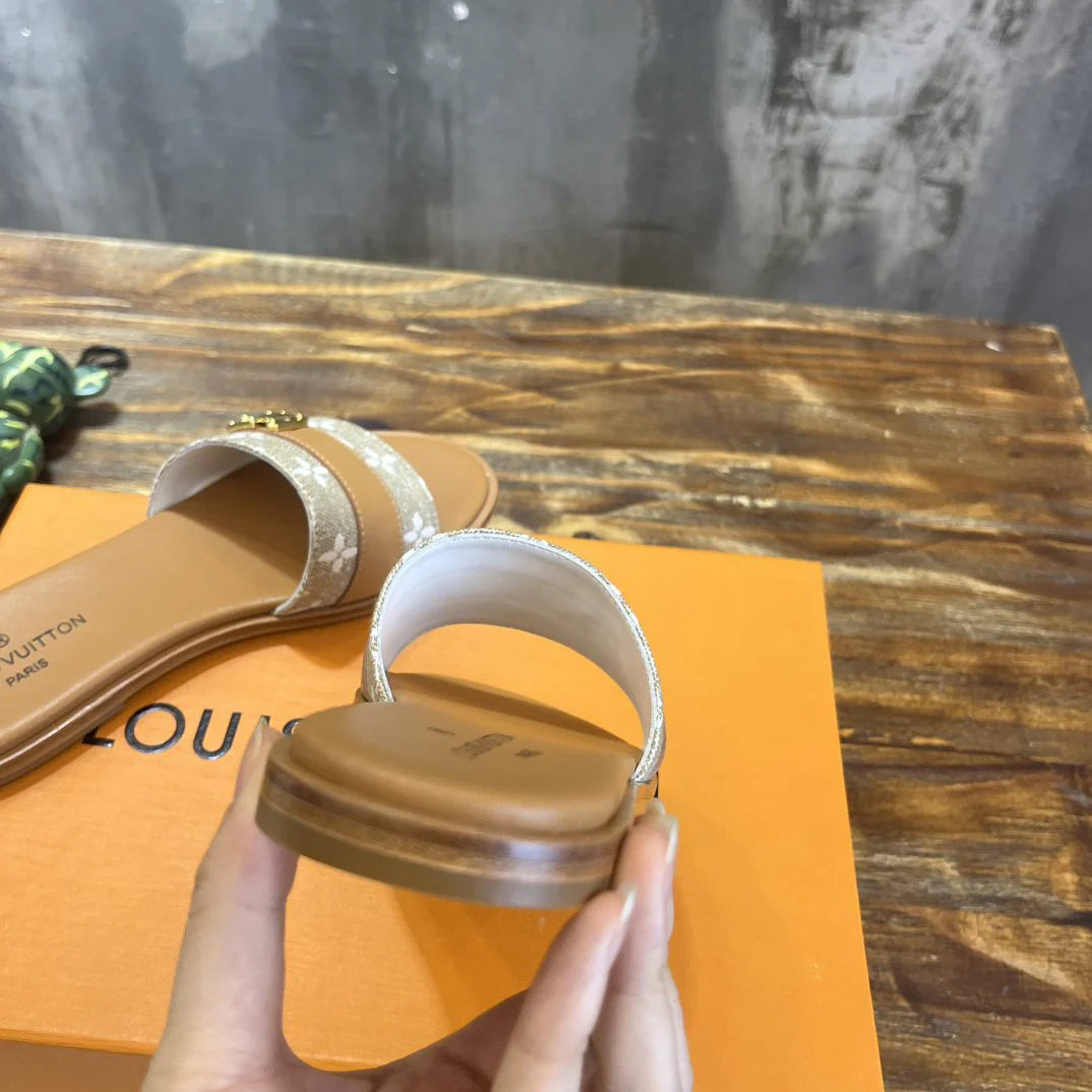 LV SANDAL