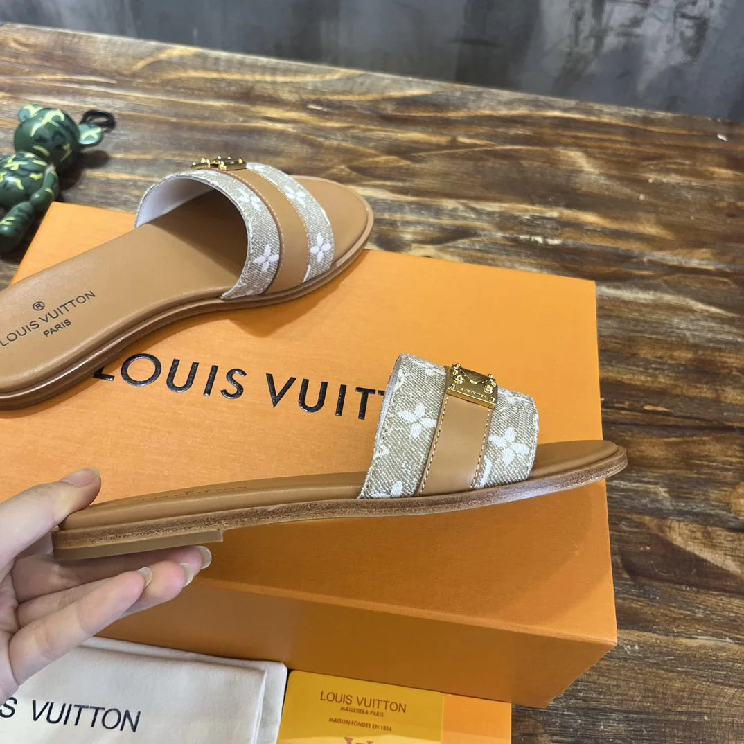 LV SANDAL