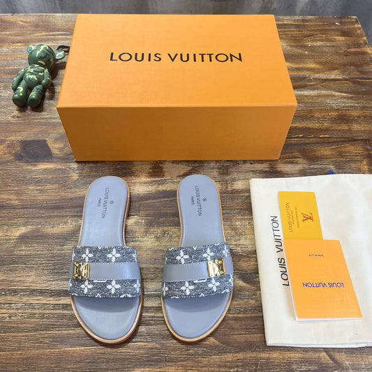 LV SANDAL
