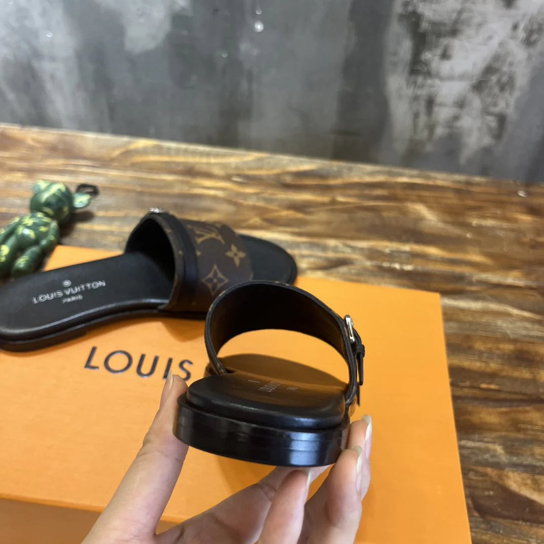LV SANDAL