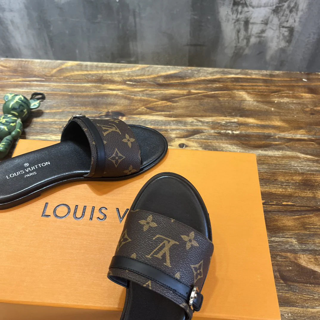 LV SANDAL