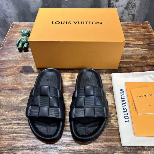LV SANDAL