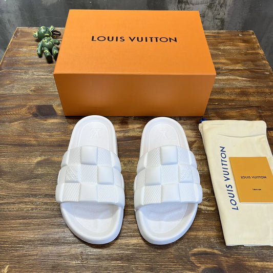 LV SANDAL