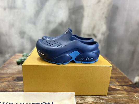 LV SANDAL