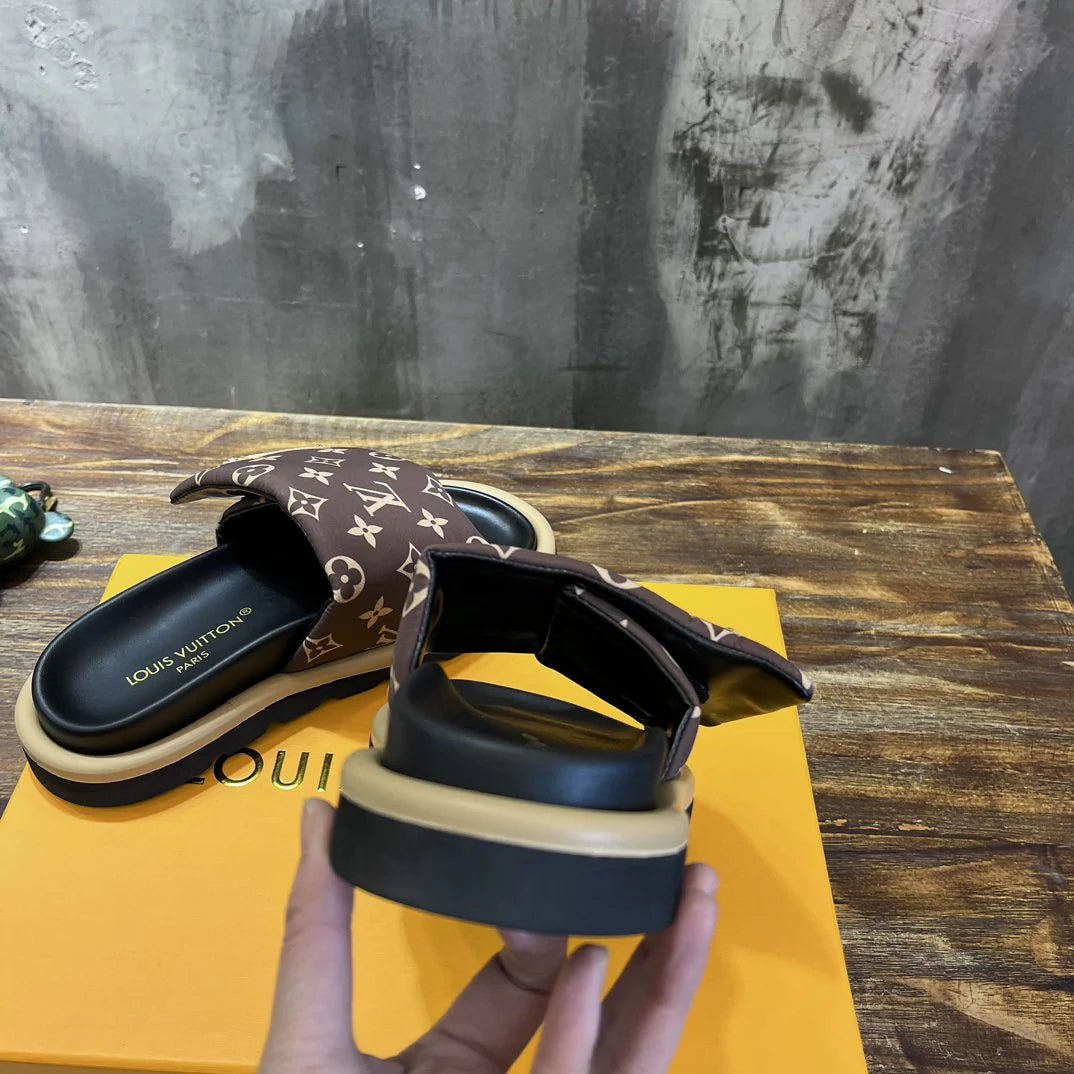 LV SANDAL