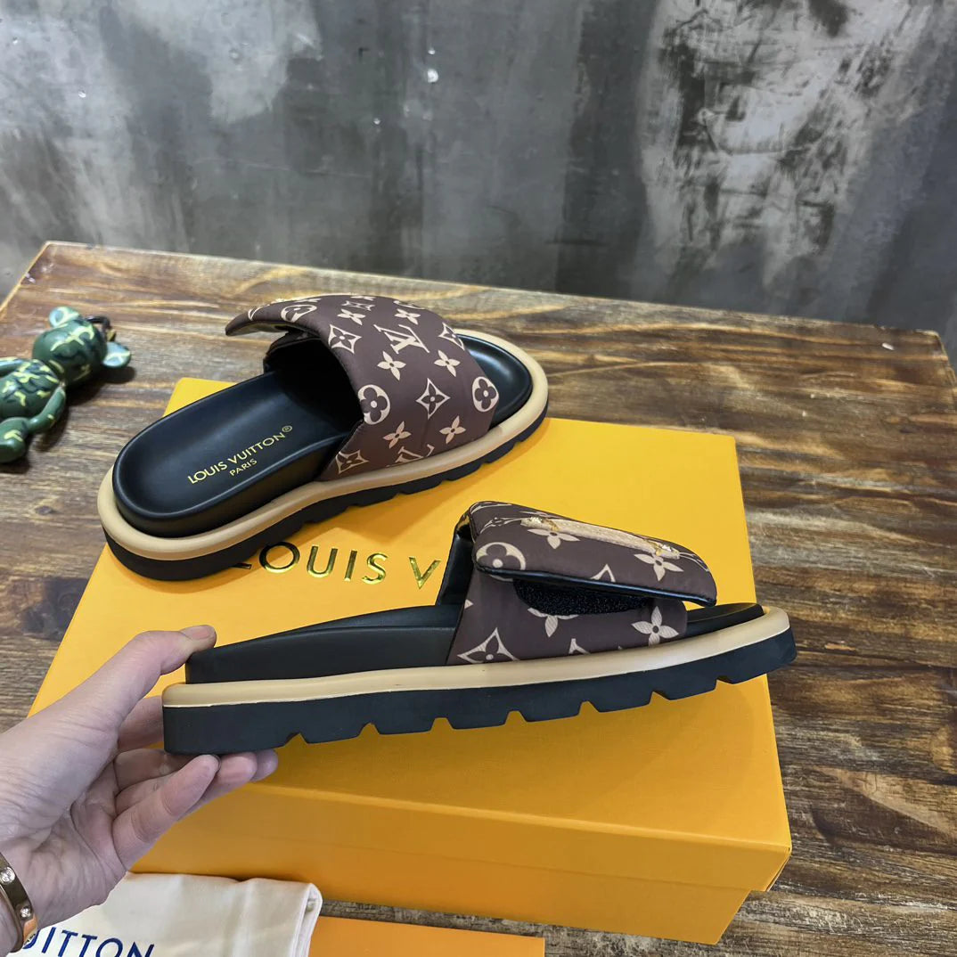 LV SANDAL