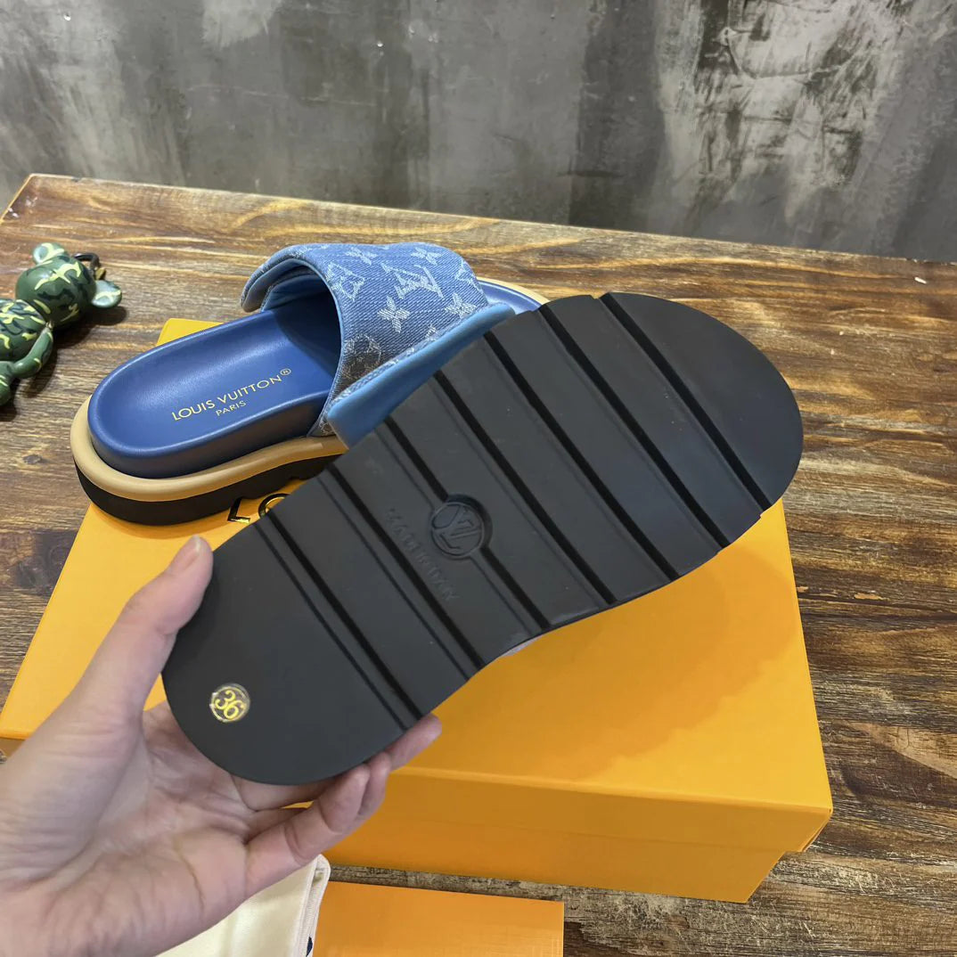 LV SANDAL