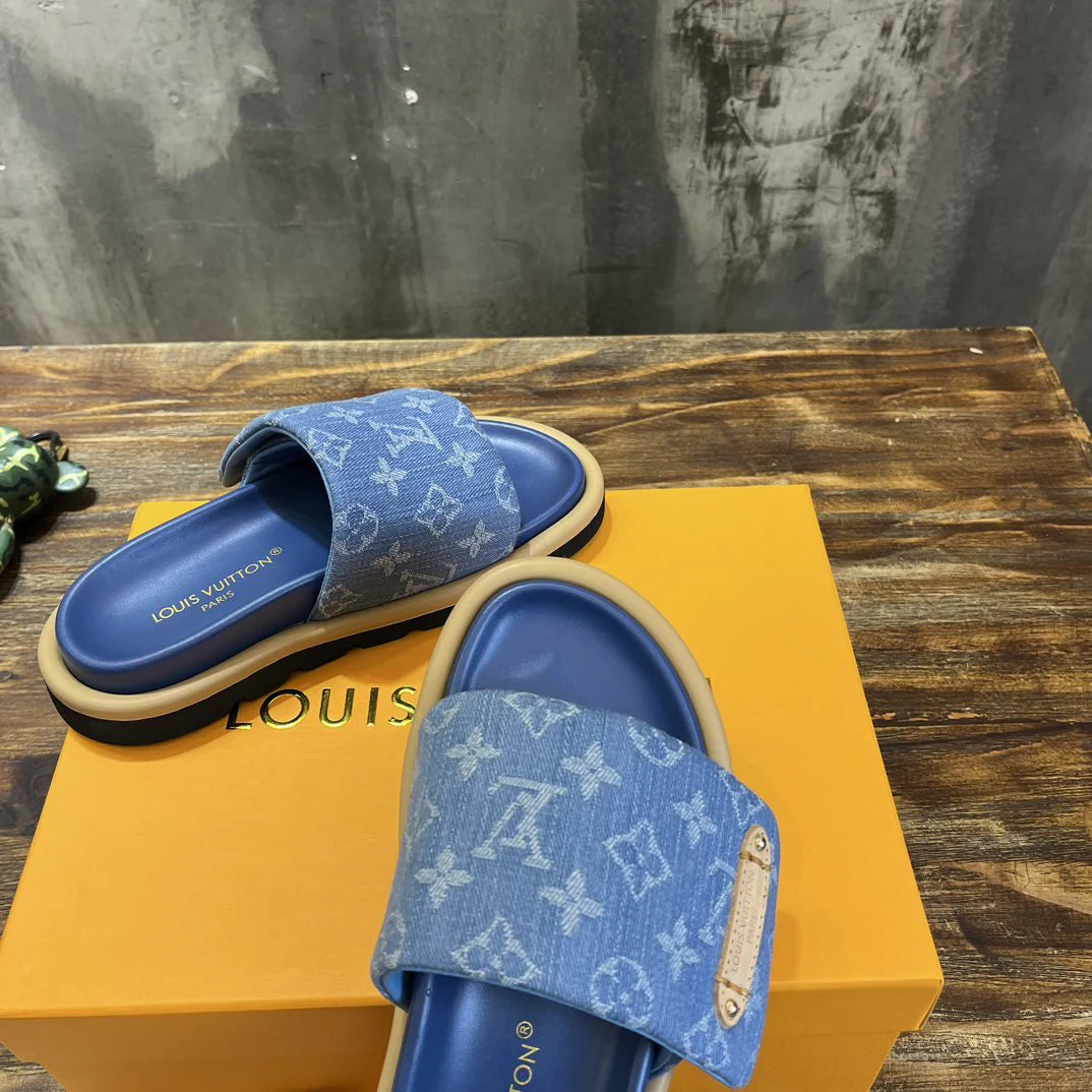 LV SANDAL