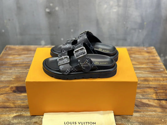 LV SANDAL