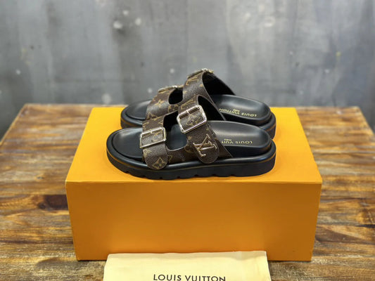 LV SANDAL