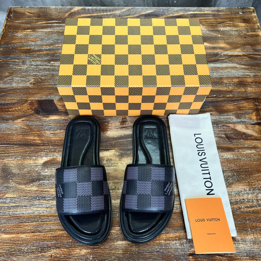 LV SANDAL