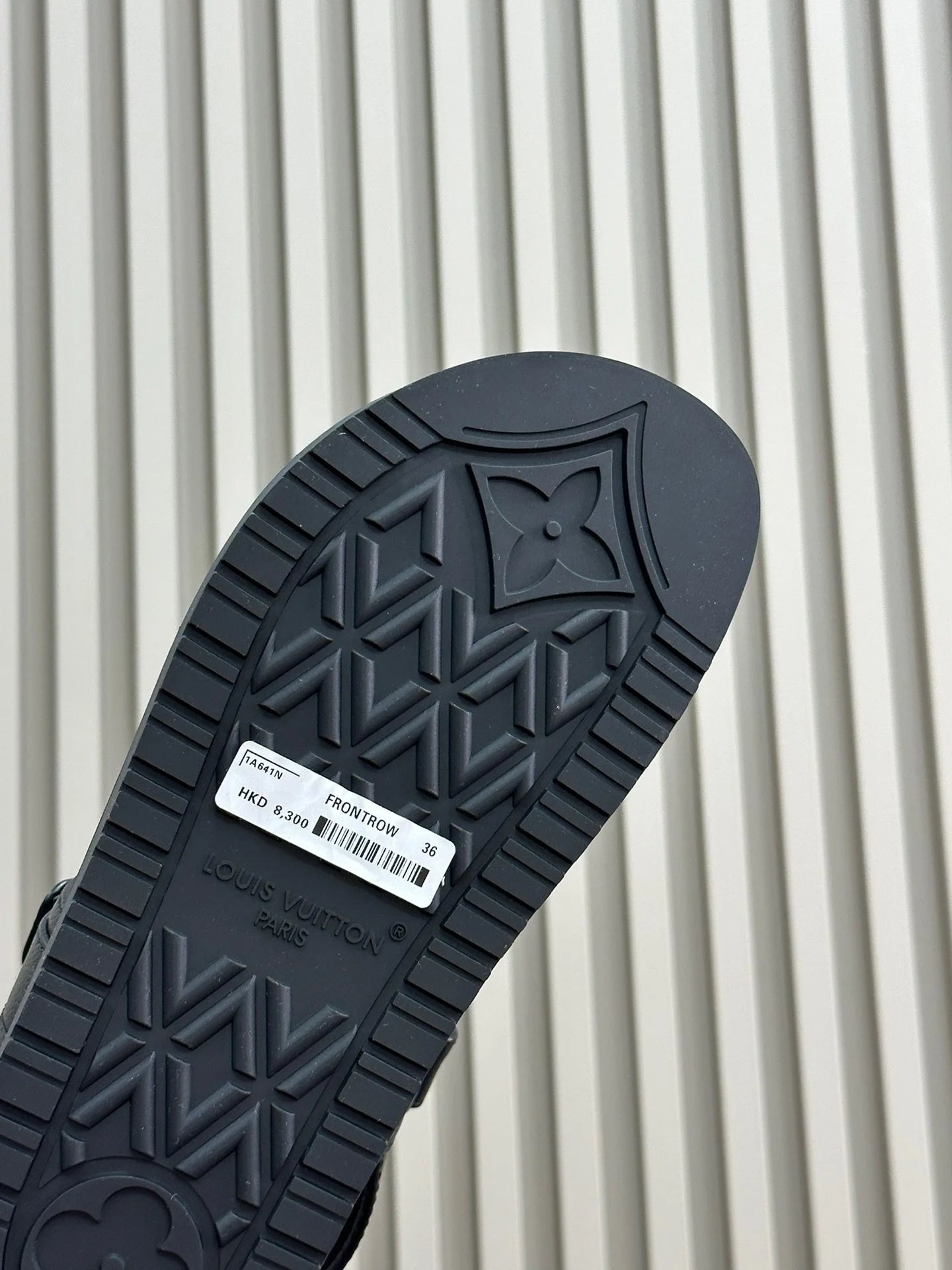 LV SANDAL