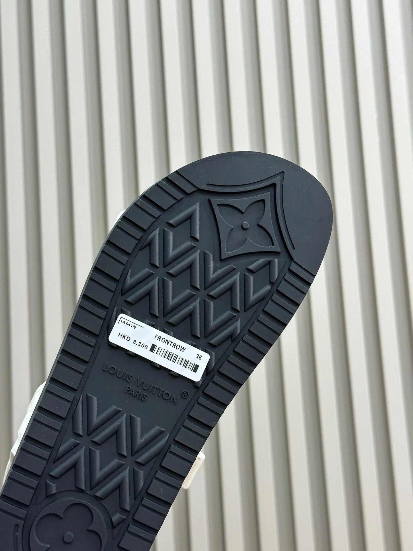 LV SANDAL