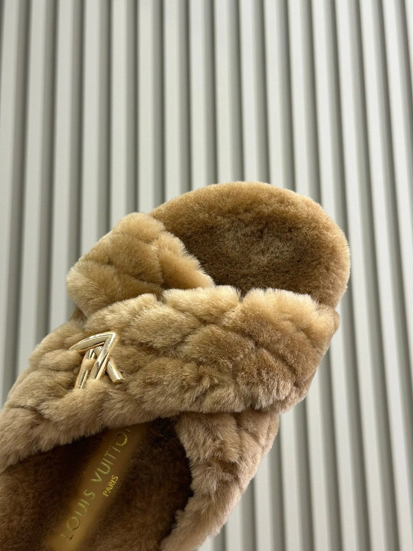 LV SANDAL