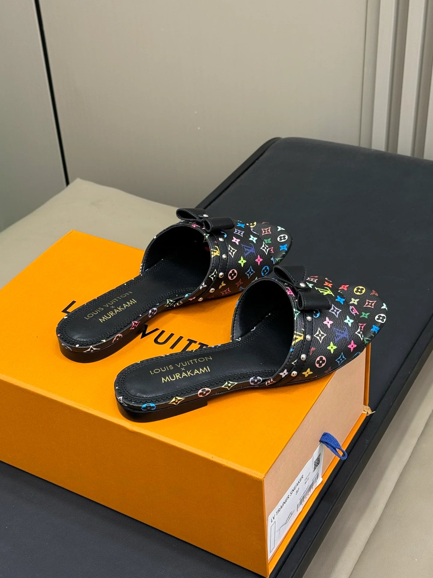 LV SANDAL