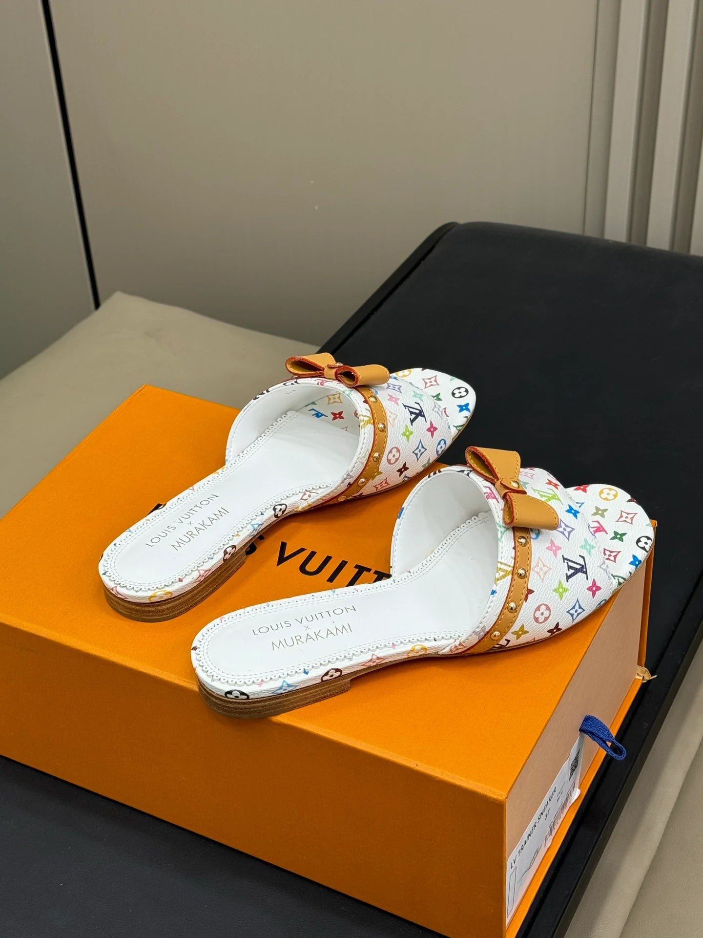 LV SANDAL