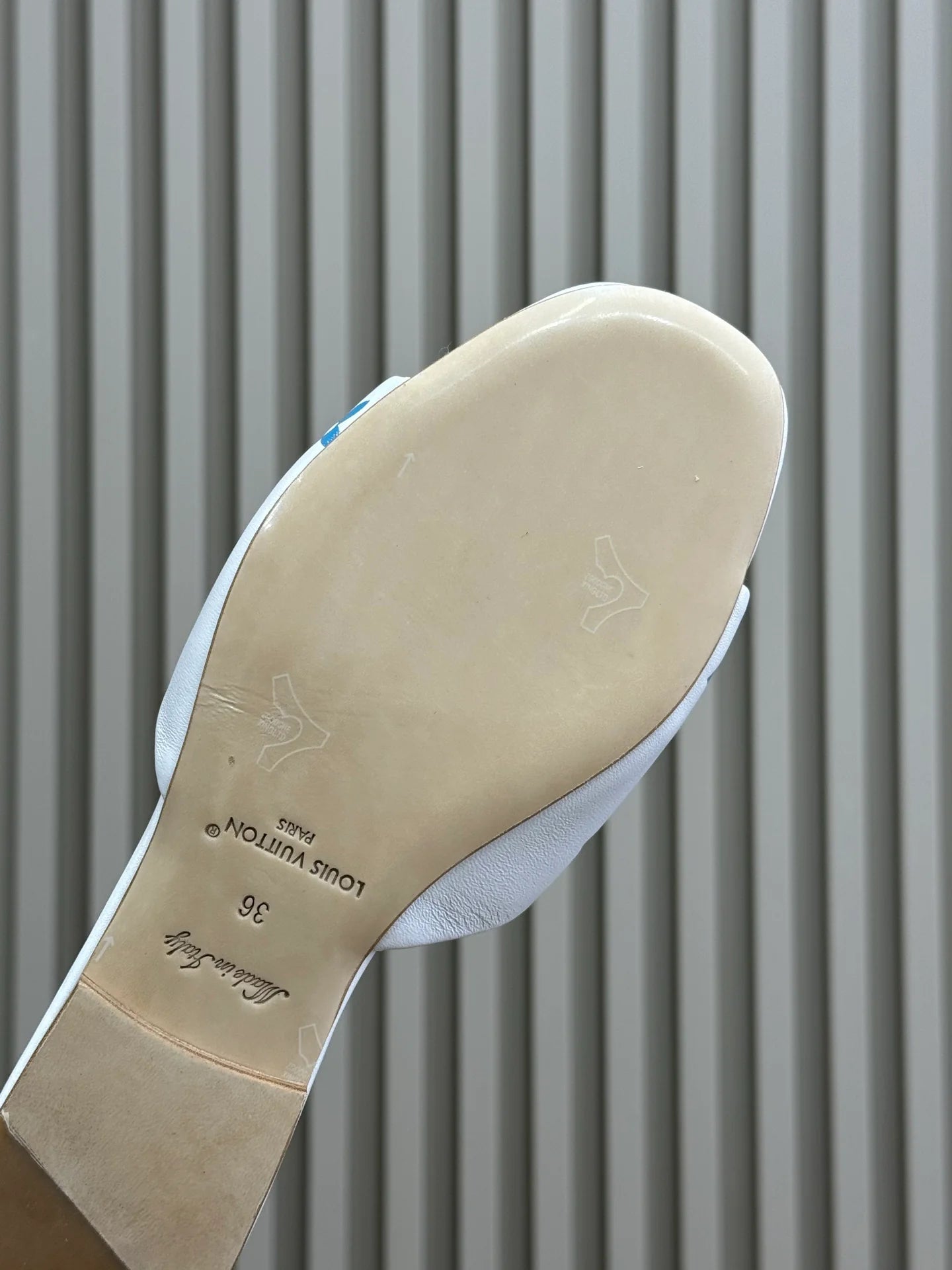 LV SANDAL