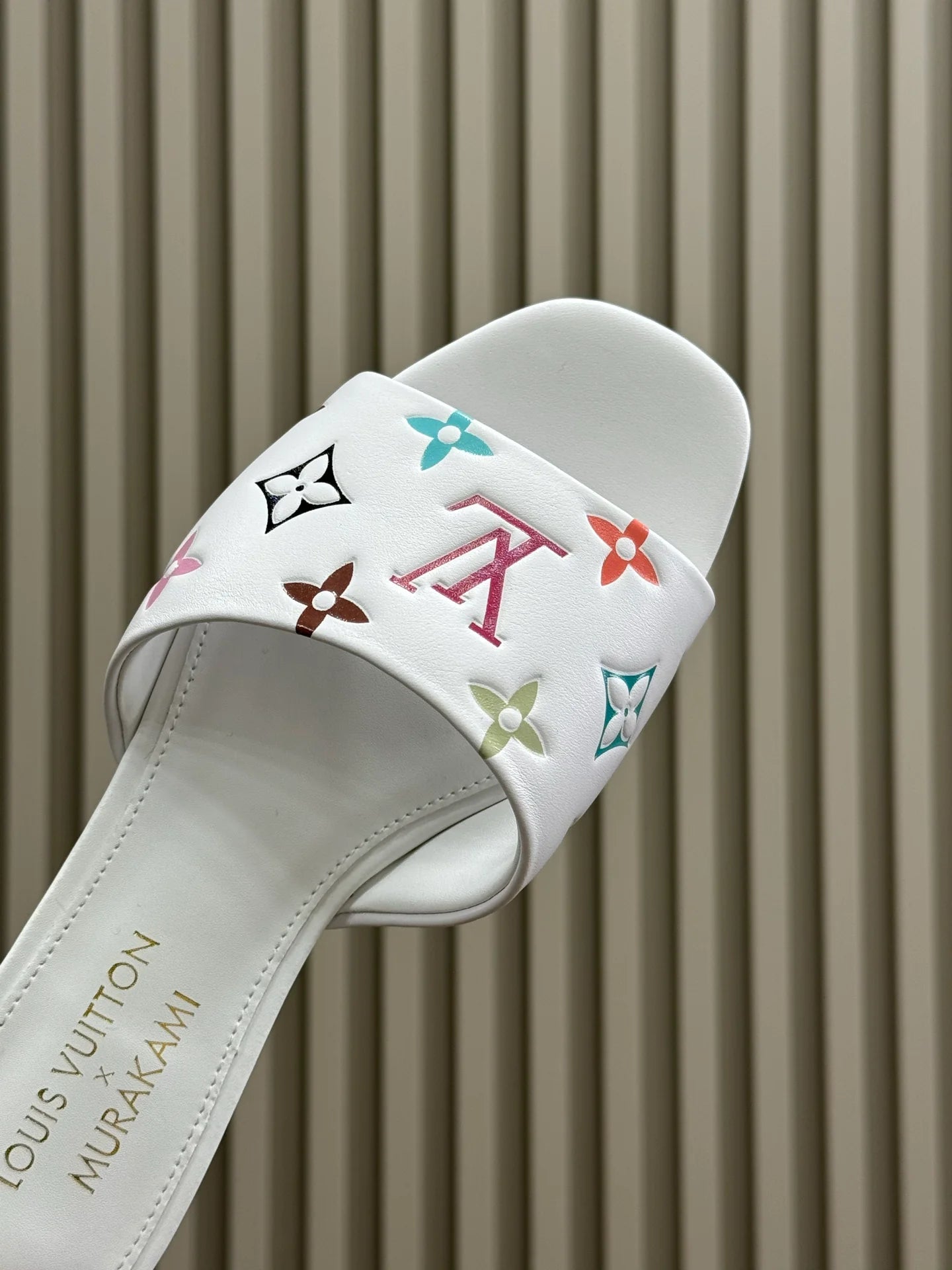 LV SANDAL
