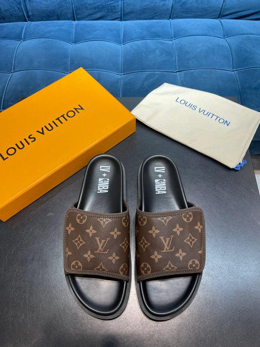 LV SANDAL