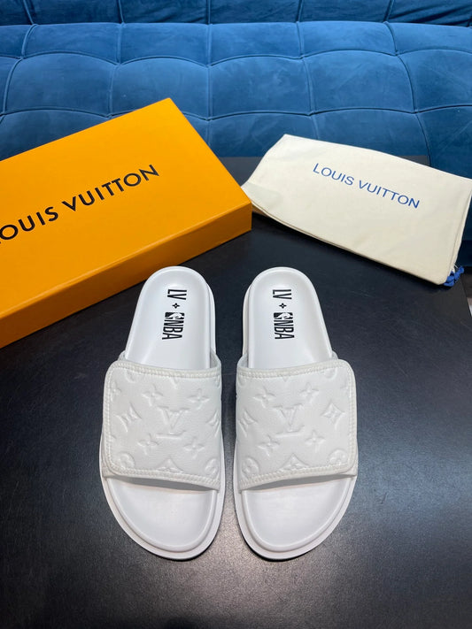 LV SANDAL