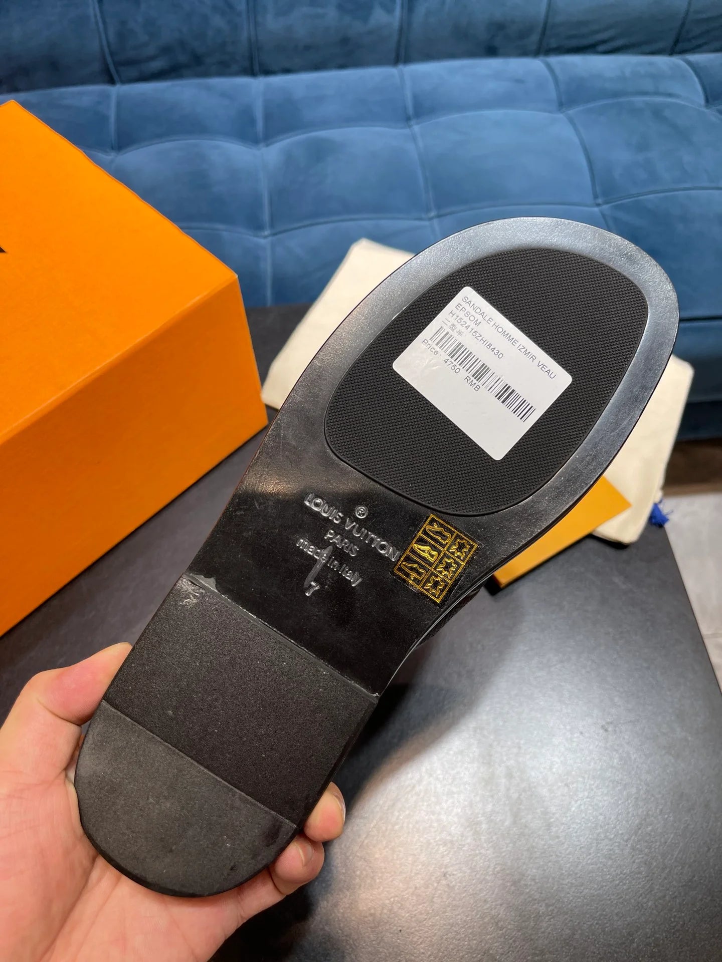 LV SANDAL