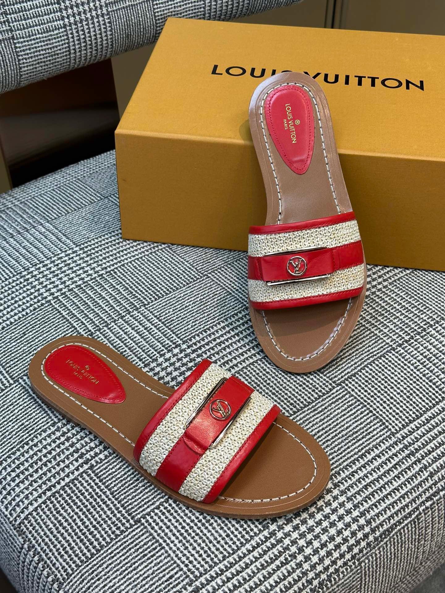 LV SANDAL