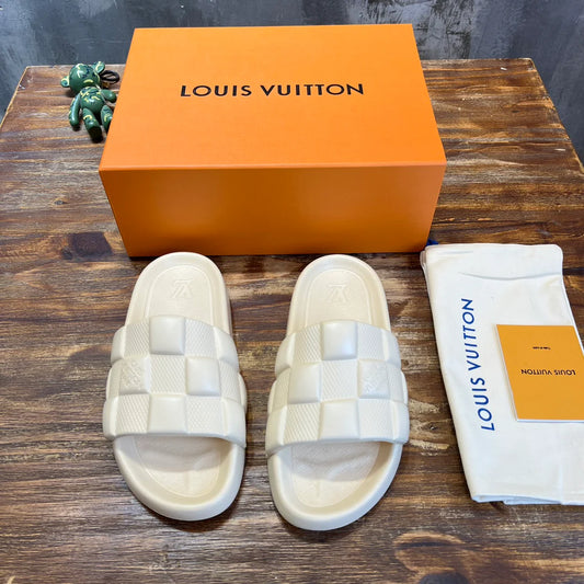 LV SANDAL