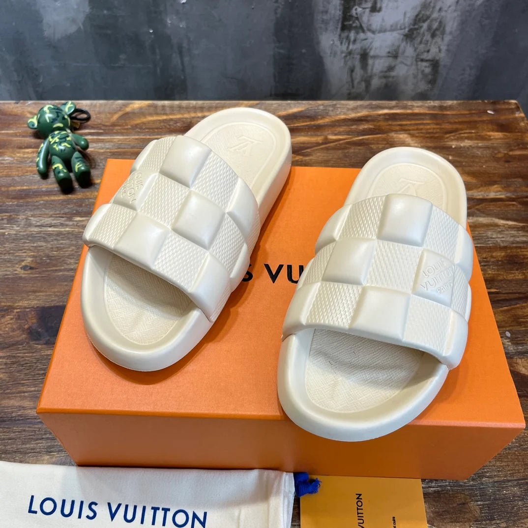 LV SANDAL