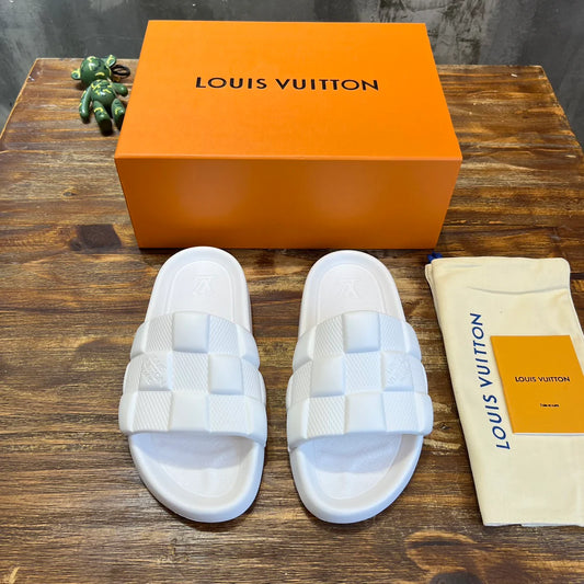 LV SANDAL