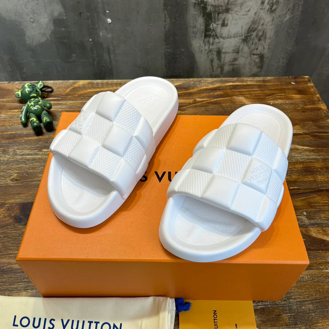 LV SANDAL