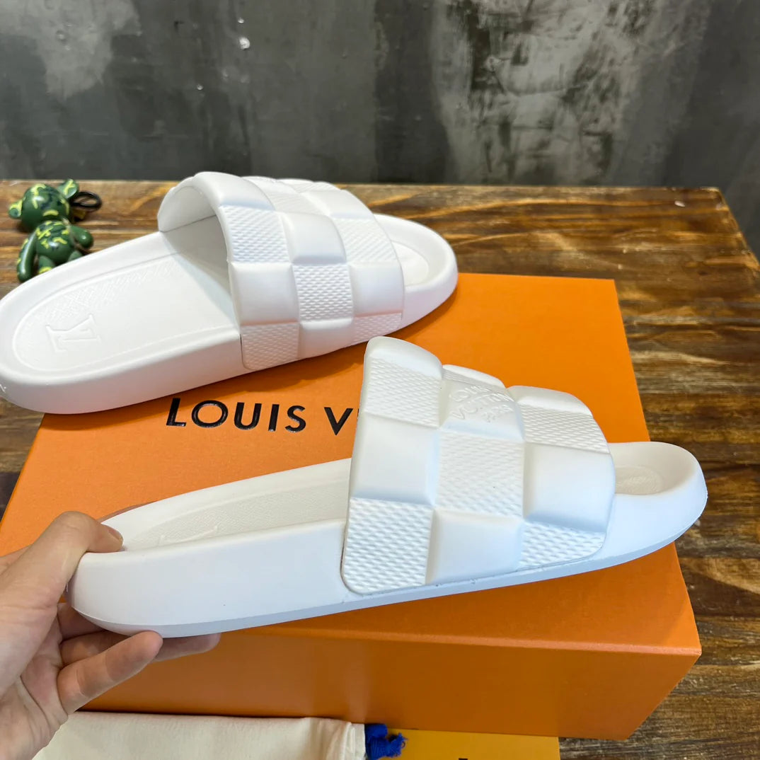 LV SANDAL