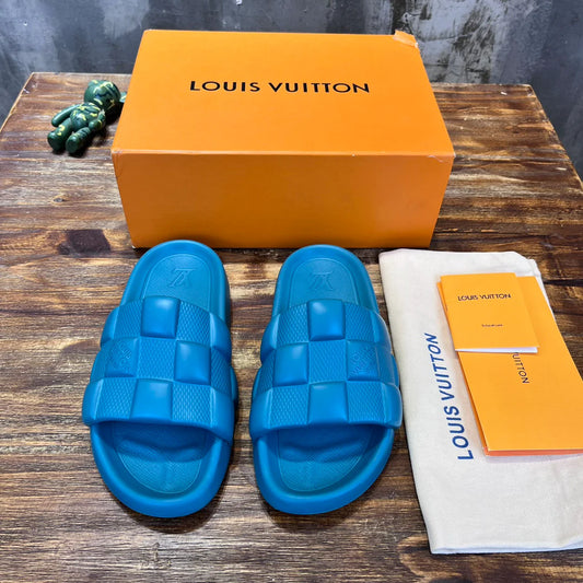 LV SANDAL