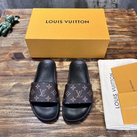 LV SANDAL