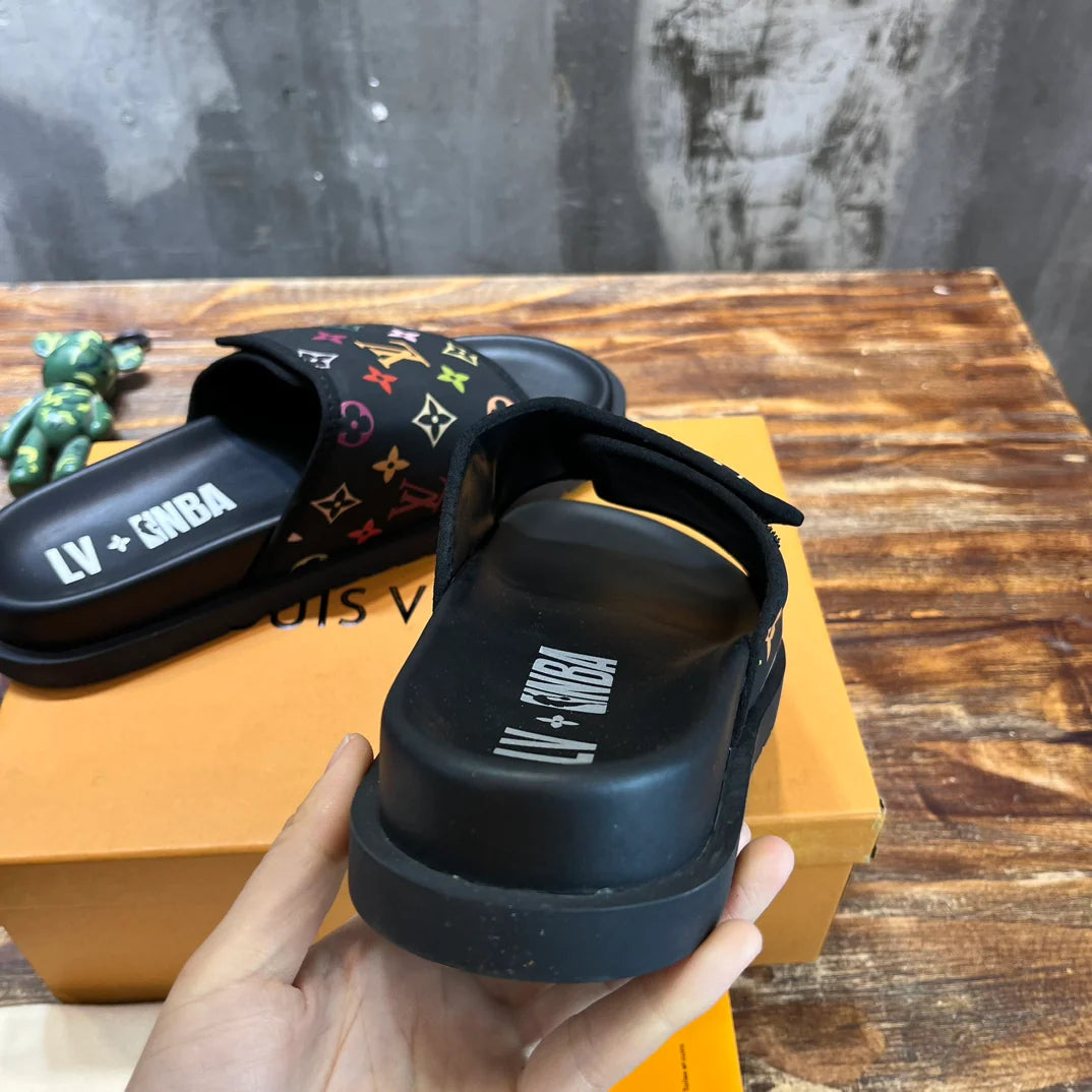 LV SANDAL