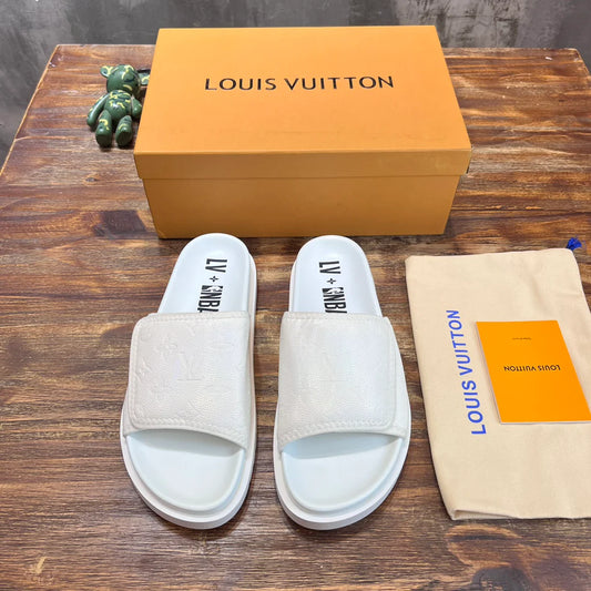 LV SANDAL