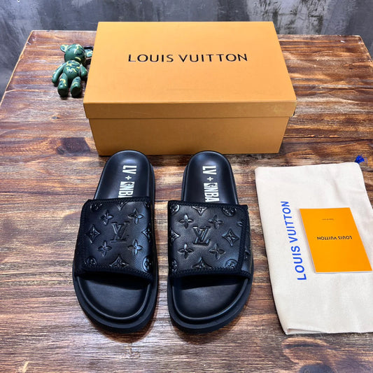LV SANDAL