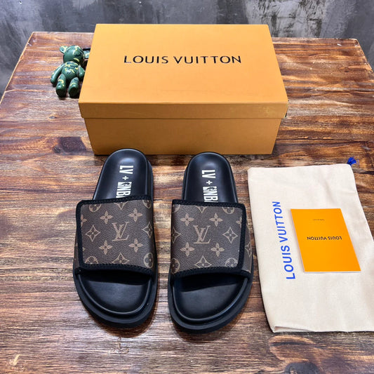 LV SANDAL