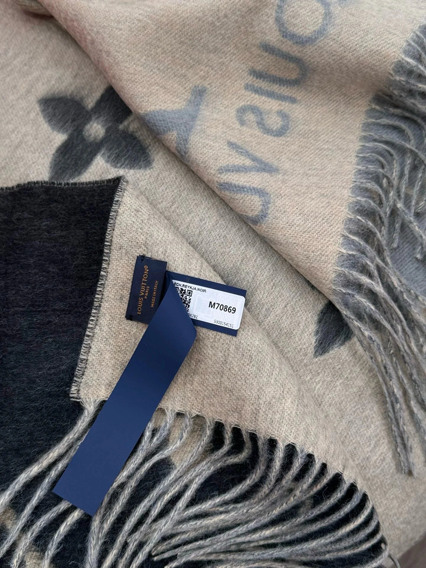 LV SCARF