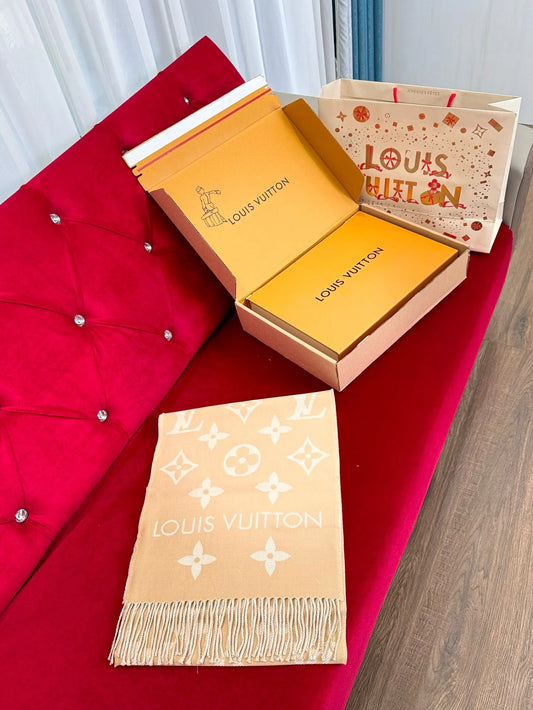 LV SCARF